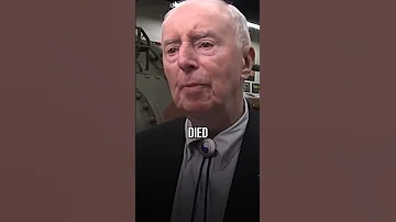The FIRST Person I Saw Killed On D DAY OMAHA BEACH 