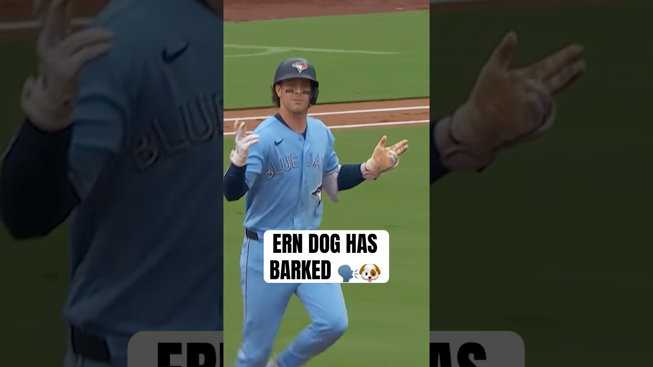 Ernie Clement goes deep with a game-tying 2-run shot 💪 #MLB #Toronto #BlueJays
