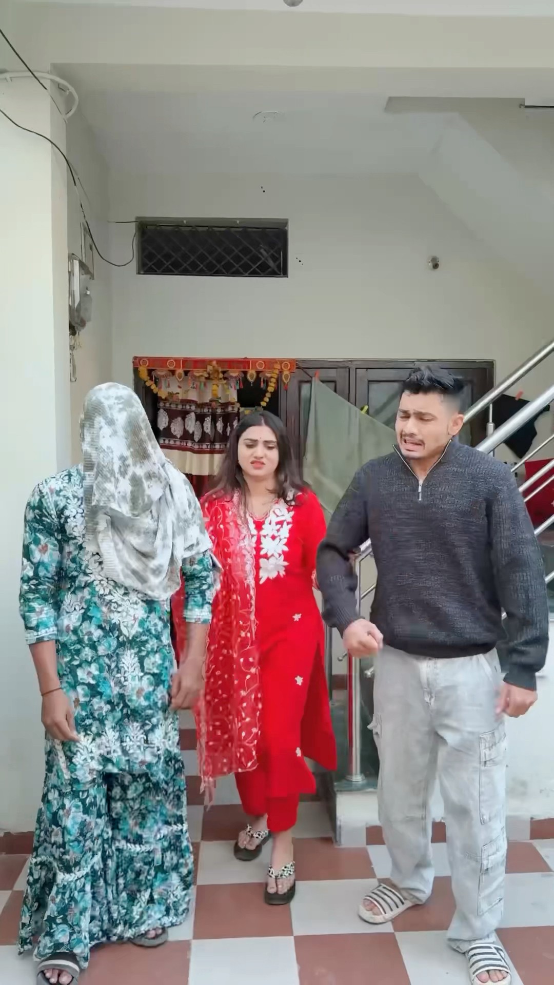 Biwi no.1?||funny videos ||#comedy #biwino1 #funny #youtubeshorts #funnyvideo #golu008