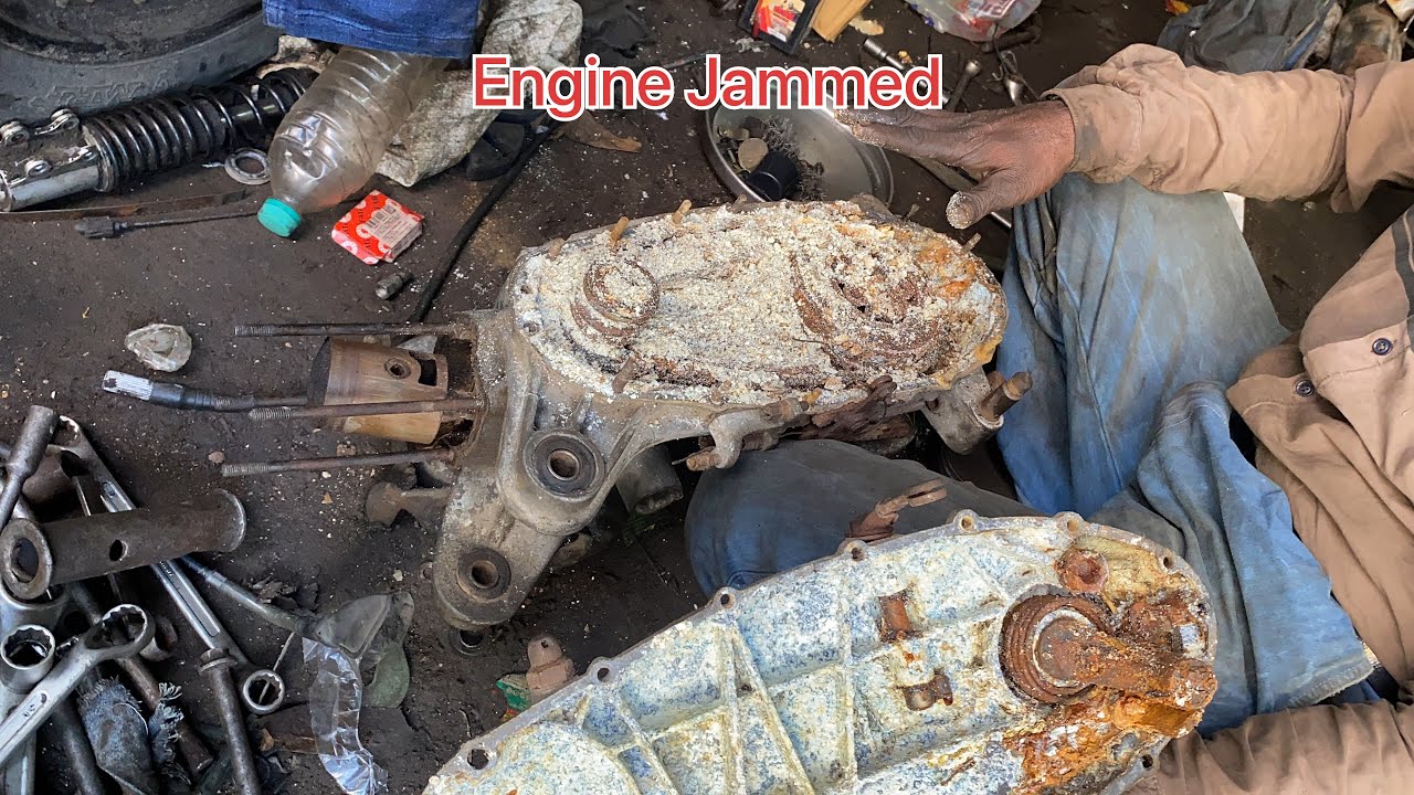 1963 Lambretta Engine jammed 🤯🤯our ride is getting delayed because of