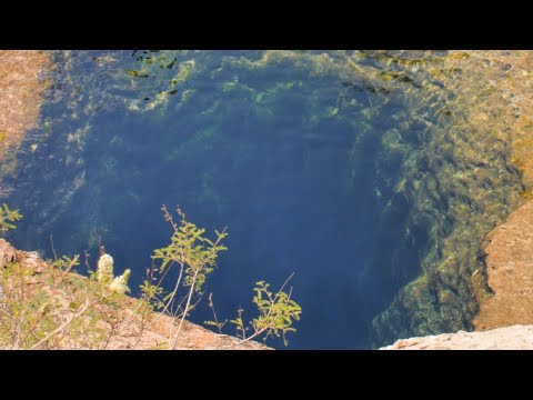 Video: ¿Dónde está la cantera del río kárstico?