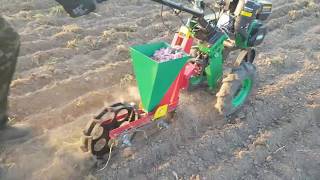 To see video how this planter operates as hand please refer
https://www./watch?v=7zqldxsxrhg&list=plr971xy5vvn6c5ryxepqh3vk4il3...