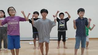 歌って踊ろう♪①食育の歌