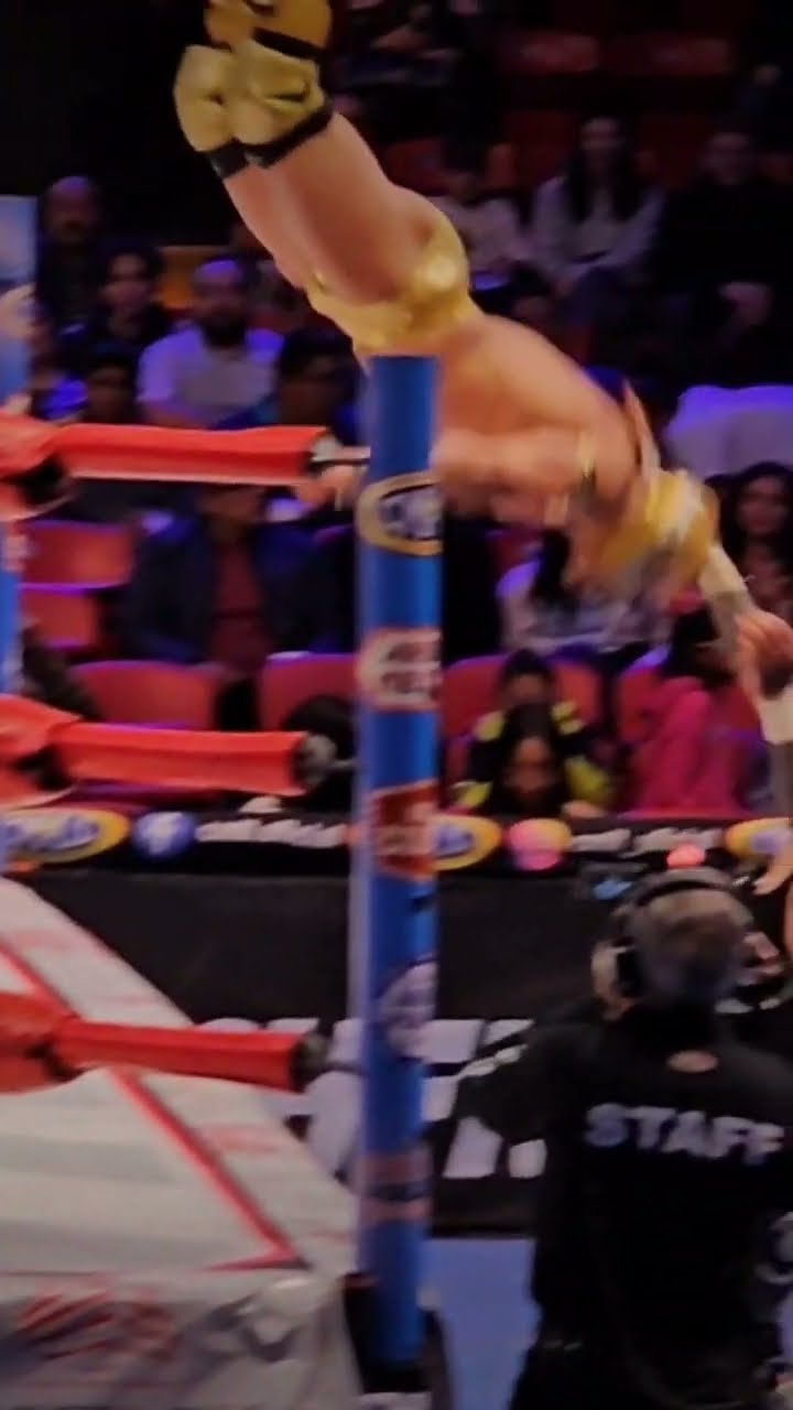 Vuelo del Legendario en la Arena México