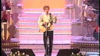 Video thumbnail of "Niccolò Fabi - Capelli - Sanremo 1997.m4v"