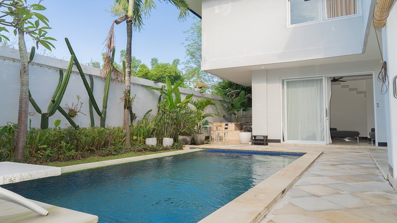 VILLA BLUE MARGARITA CANGGU YouTube