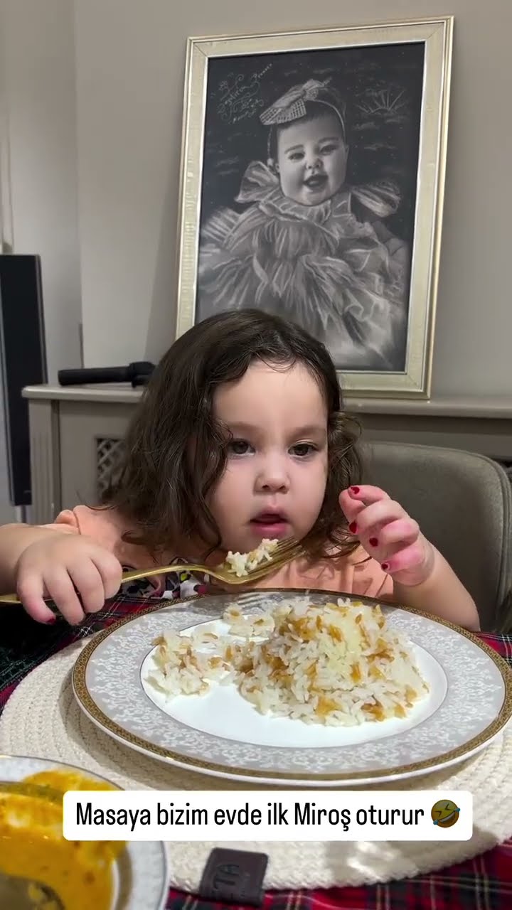 Masaya bizim evde ilk Miroş oturur ?