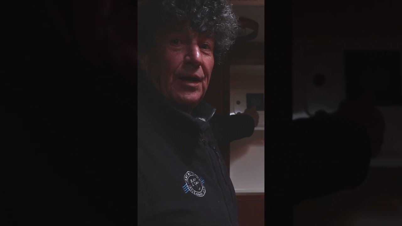 ⁣Jean Le Cam nous fait la visite de son Swan 59 pour la Route du Rhum !