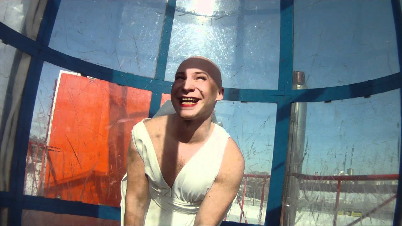 Мерлин Монро в Аэротрубе - YouTube