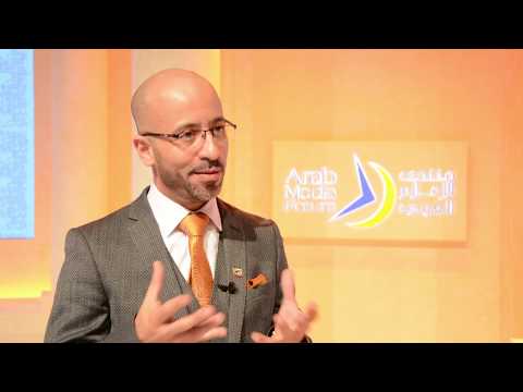 هيثم السيف مستشار إعلامي يتحدث عن هوس الشهرة خلال منتدى الاعلام العربي   دبي