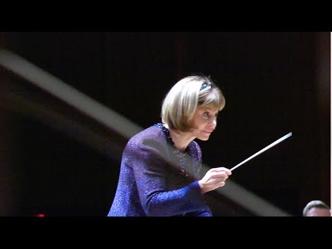 Virginia Symphony Orchestra Celebrates JoAnn Falletta's 25th Anniversary Season