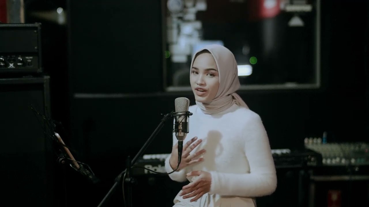 Jauza Kamila | Satu Yang Tak Bisa Lepas - Reza Artamevia Cover Version