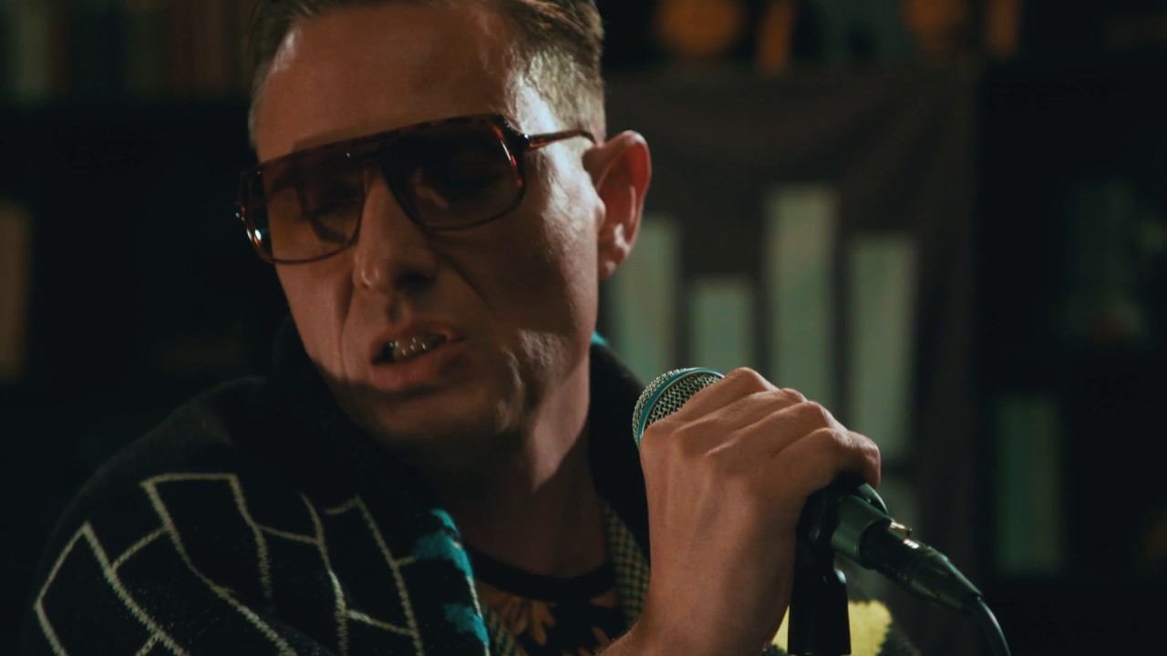 Watch GusGus - Featherlight (Live on KEXP) on YouTube Watch GusGus - Featherlight (Live on KEXP) on YouTube