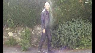 un  apres  midi en  cuir