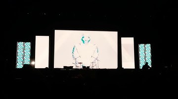 Guru Randhawa live concert IIT BHU