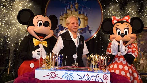 Disney Fireworks Pioneer, Mickey Aronson - Officia...