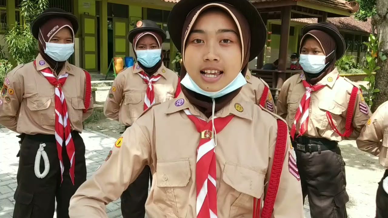 PIONERING bentuk alat transportasi CIKAR/PEDATI oleh Gudep 07.066 SMP N 2 Pamotan