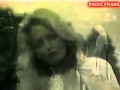 Miniature de la vidéo de la chanson Sola A La Orilla Del Mar