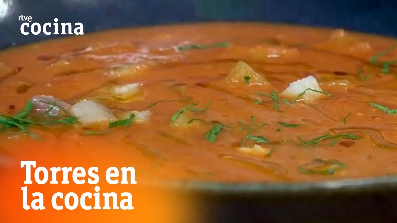 Cómo hacer Caldo quemao - Torres en la Cocina | RTVE Cocina