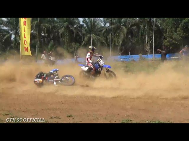 M.FAUZI 23 CRASH DI R1 !!! DUEL SERU DECOCO 333 vs HAFIS ACIL 88 u0026 M.FAUZI 23 class=