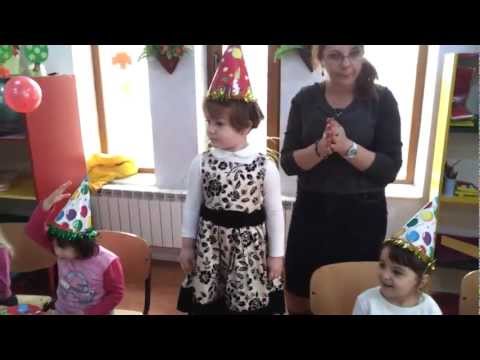 Video: Cum Să Sărbătorim Ziua De Naștere A Unui Copil De 10 Ani