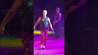 Andy Bell ao vivo no Teatro Positivo, em Curitiba, PR #erasure #synthpop #andybell