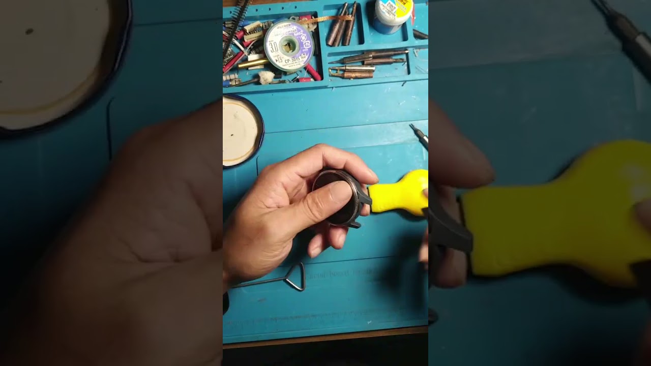 How to remove and replace garmin venu screen.