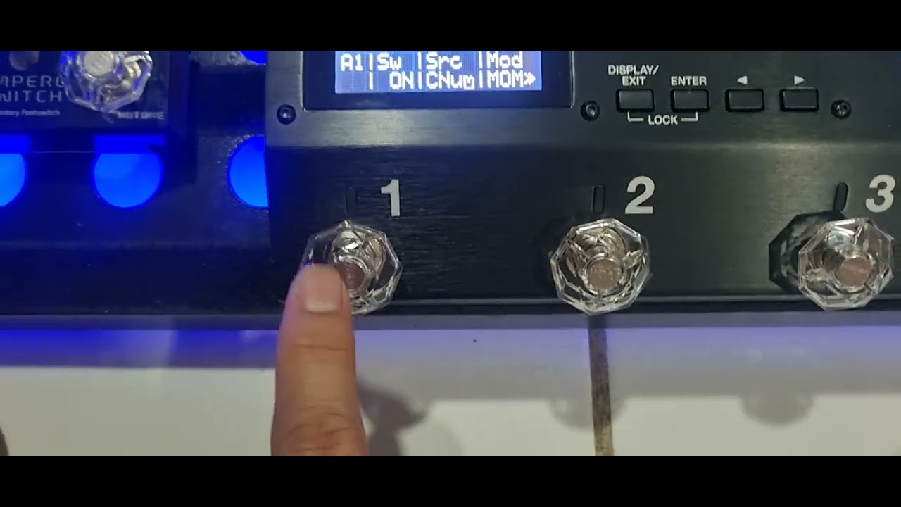 Boss GT-1000 CORE e BOSS ES-5 (Como programar pra controlar via Midi)