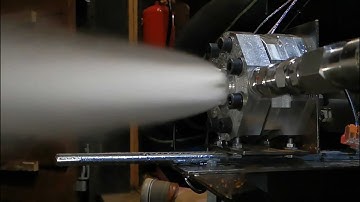 Liquid rocket engine injector plate - Manufaturing, assembly and cold flow testing