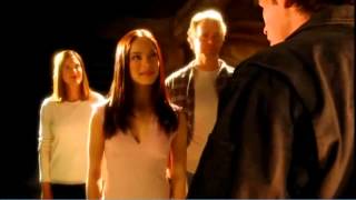 Clark Kent's Ship Talks to Him (Smallville)