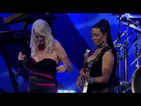 The B52s - Roam - Live In Athens, Ga'' (2011) (Audio DTS 5.1)