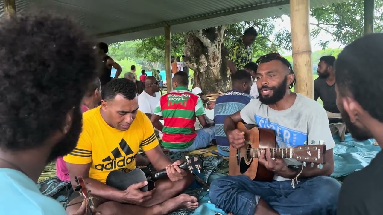 I Luvequ. Fijian sigidrigi..