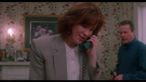 Home Alone 1990 Opening scene