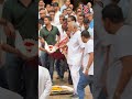 Hindustani Bhau And Parag Tyagi Carry Shefali Jariwala S Mortal Remains Bollywood N18S