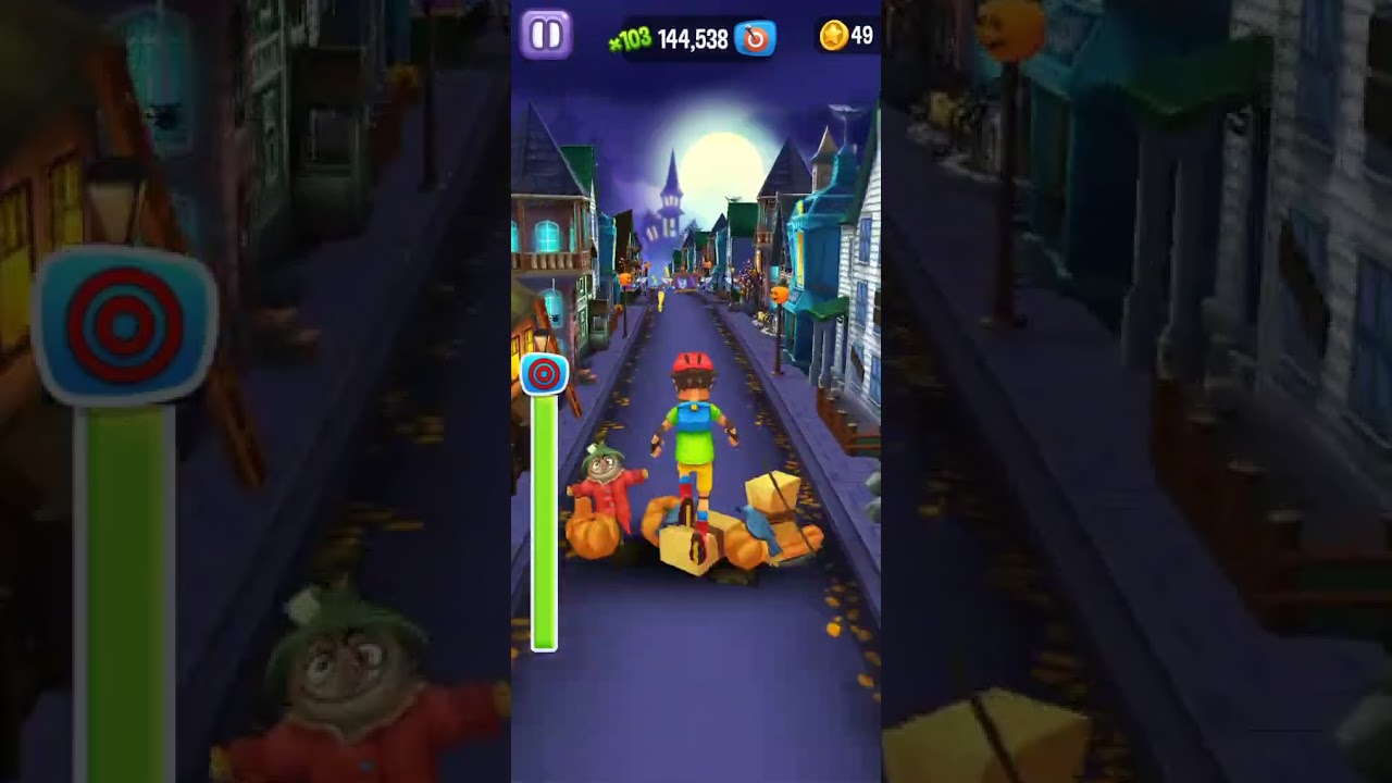 Angry Gran Run Chad in Halloween #angrygranrun #aceviral #shorts