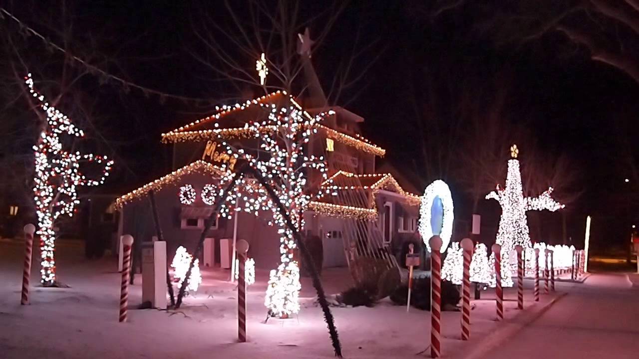 Christmas in Wadena: High tech wizardry, old-fashioned Christmas charm