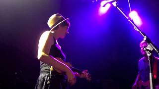 Allo Darlin' perform "Silver Dollars" at King's College London, 13 September 2012