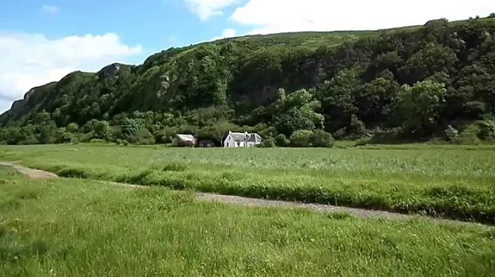 The Murder of Mary Gunn at Portencross. An Unsolve...