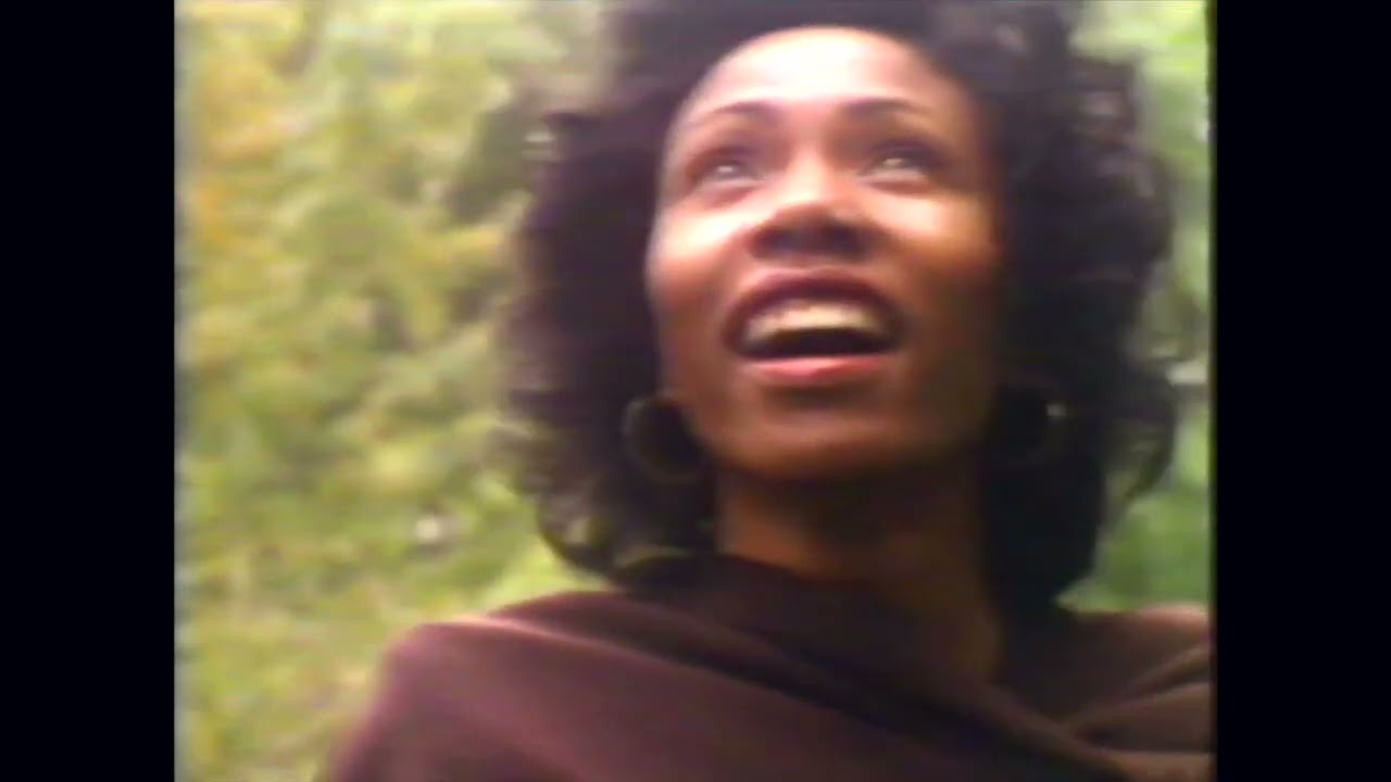 Syreeta - I'm Going Left (RARE 1974 videoclip) - YouTube