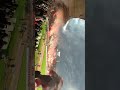 الحمرا والبيضا مونامور