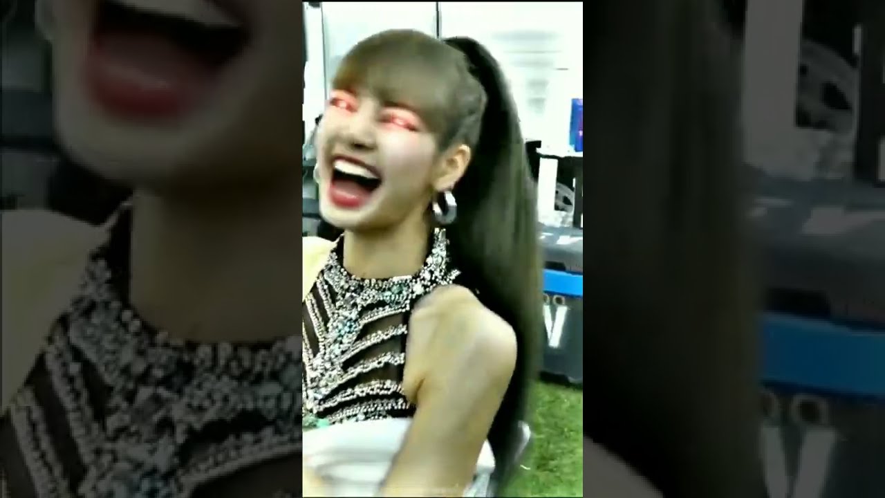 Lisa S Evil Laugh Flash Warning 