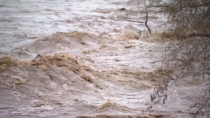 Rescue operations continue in Umatilla Co. to help those stranded by flooding