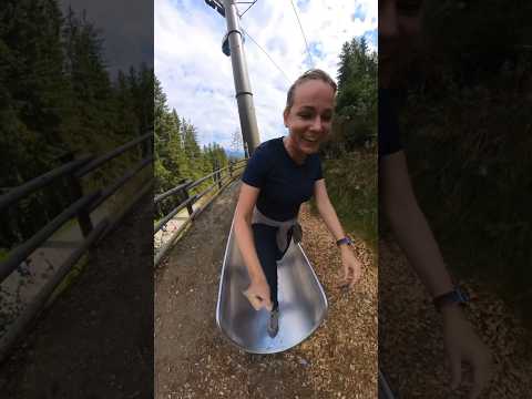 WE LOVE SLIDES