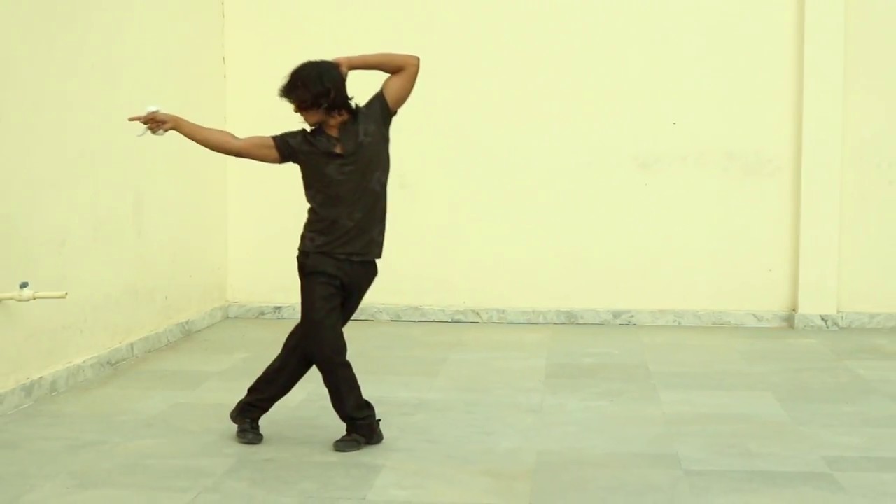 Main hoon dance practise  by Gaurav Mehra with tutorial link below  Munna Micheal