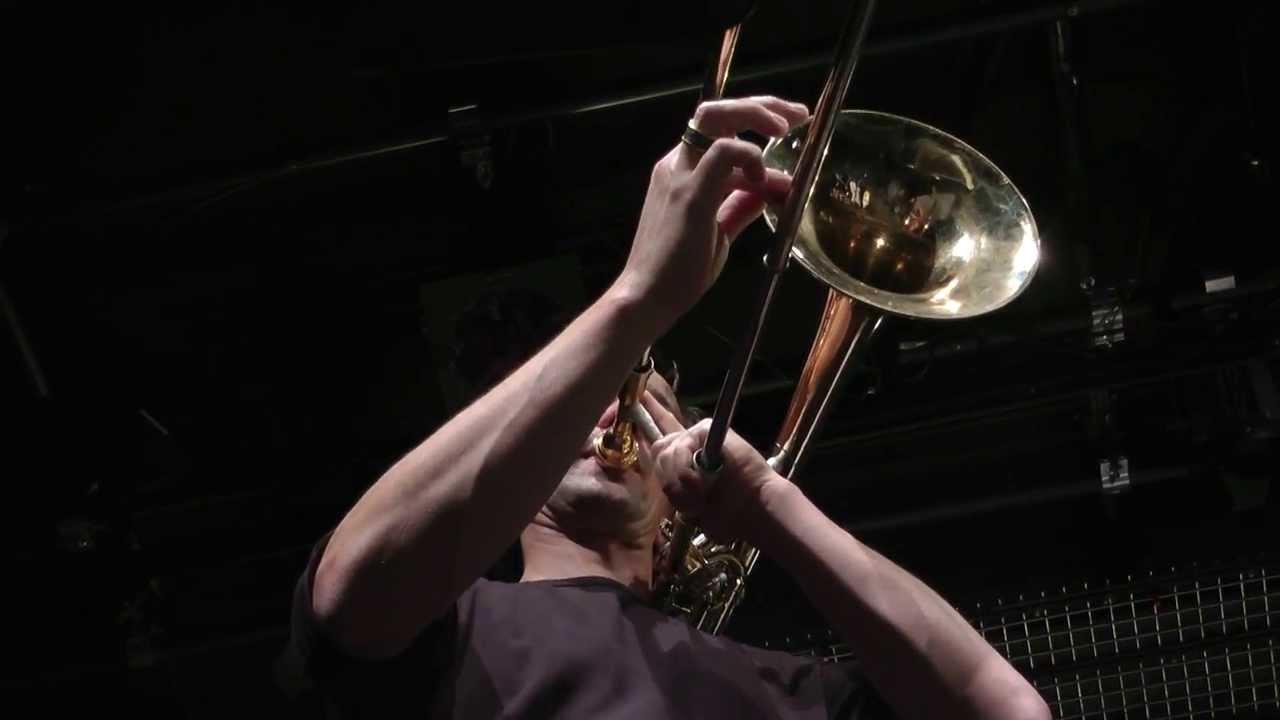 Omri Ziegele Billiger Bauer - Herbstlieder