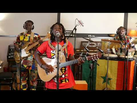 MARIAA SIGA - Asekaw ( la femme)