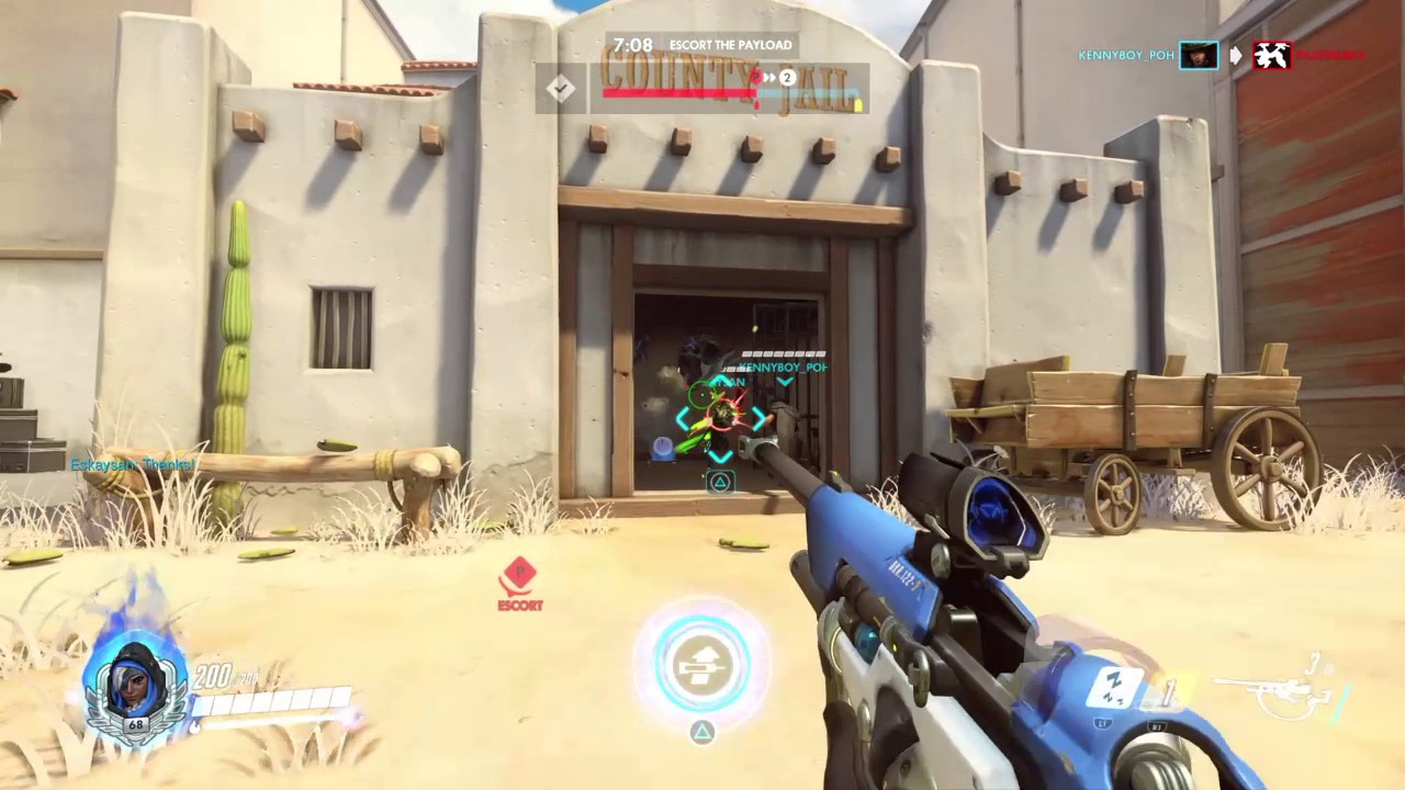 Hollywood Carnage by old Arabic woman!!!!