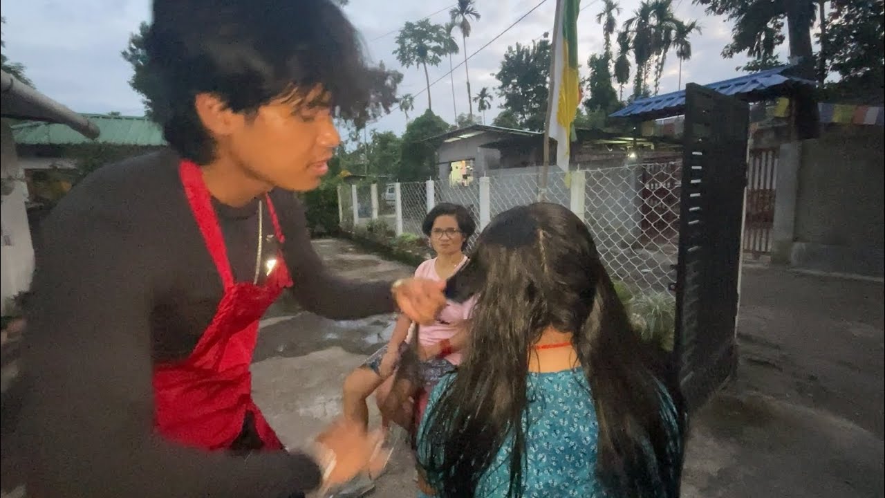 GHAR MAY HAIR CUT KAR DIYA !!! FIRST TIME !!💇😍❤️|VLOG-823|@Artwithkaran 