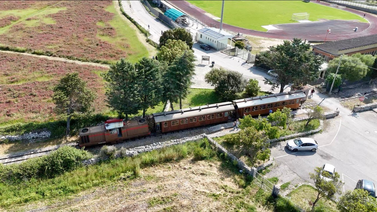 Sardegna in Trenino Verde Mandas - Isili - Laconi