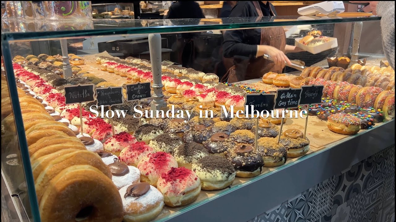 Slow Sunday in Melbourne | South Melbourne Market + Souvenir Shopping